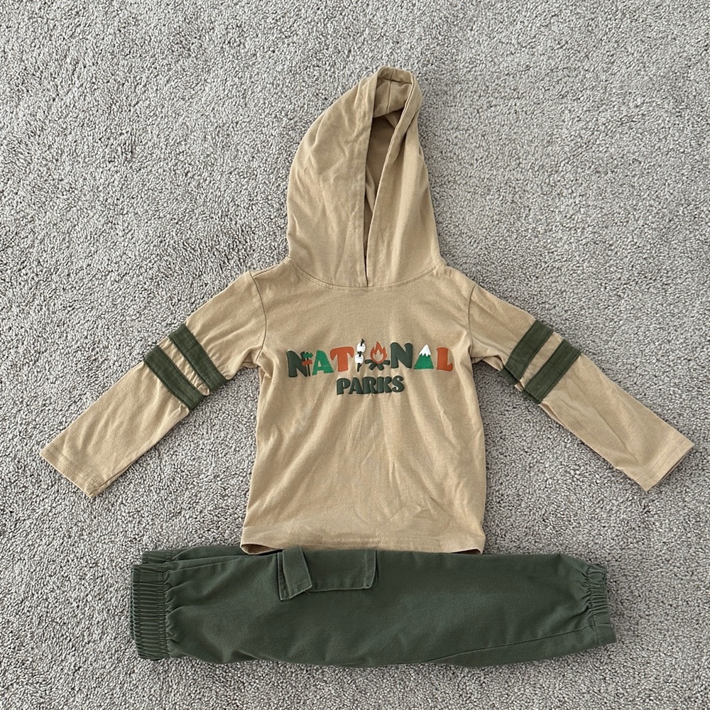Bearpaw Kids Hoodie and Pants Set- Camp design
